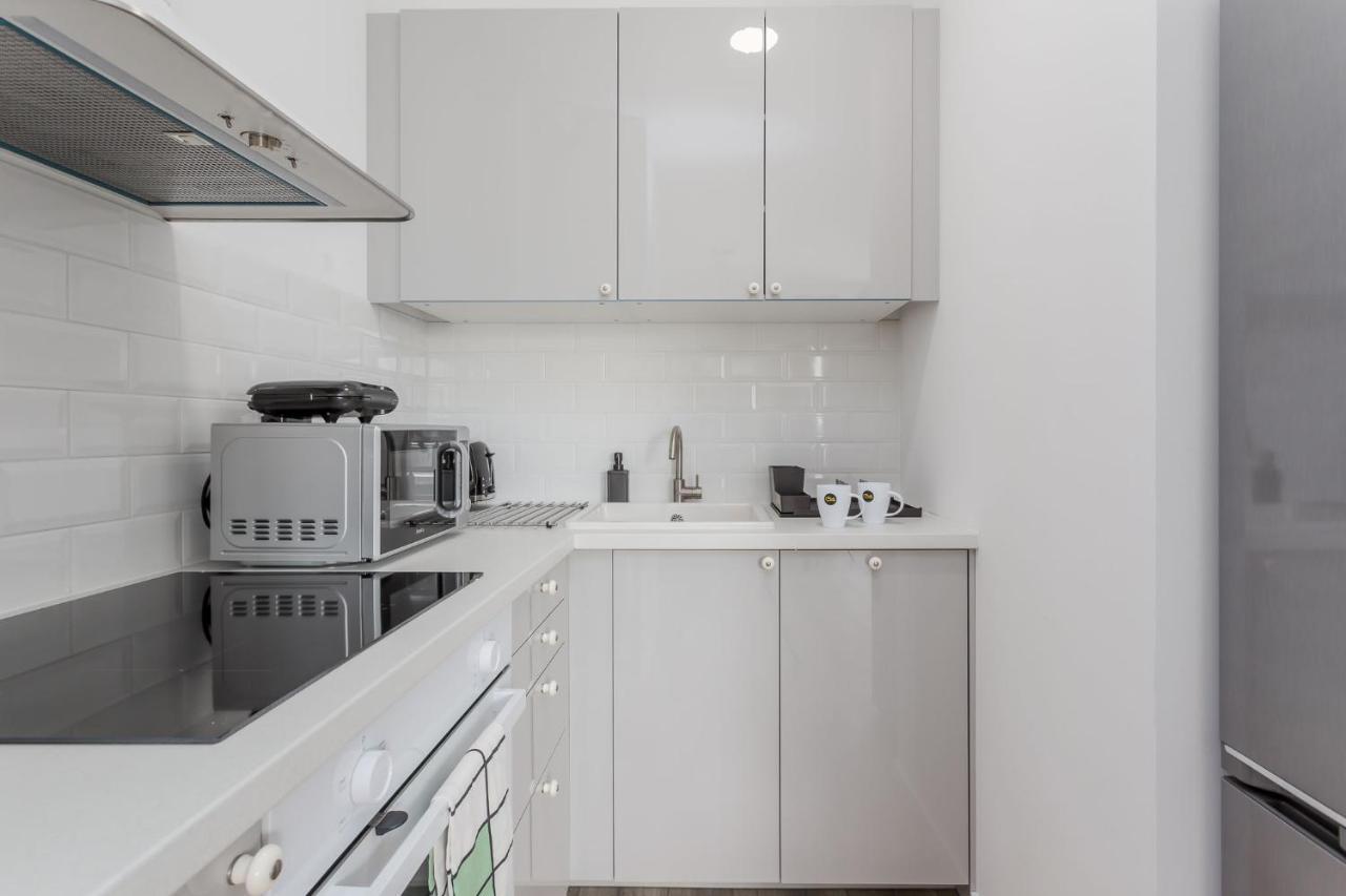 Enjoy! Mokotow Konstruktorska Apartment Warsaw Exterior photo